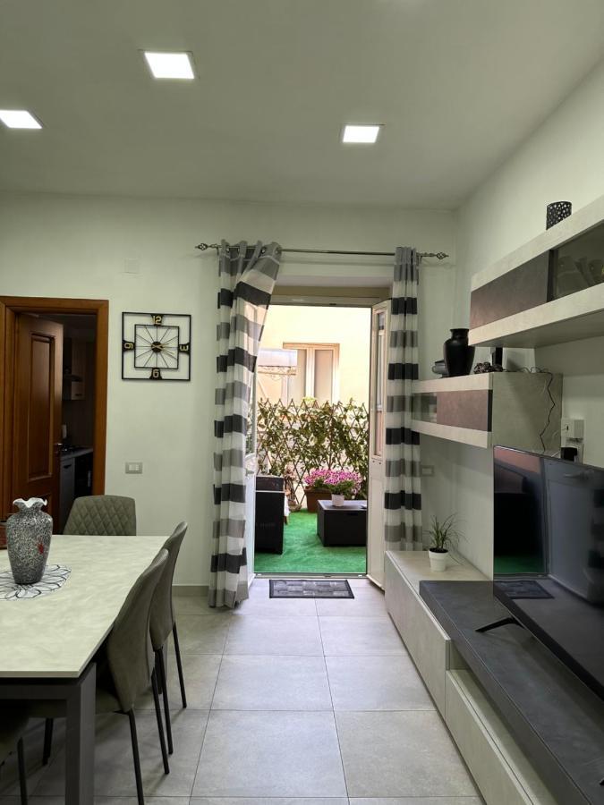 B&B Infinity نابولي المظهر الخارجي الصورة